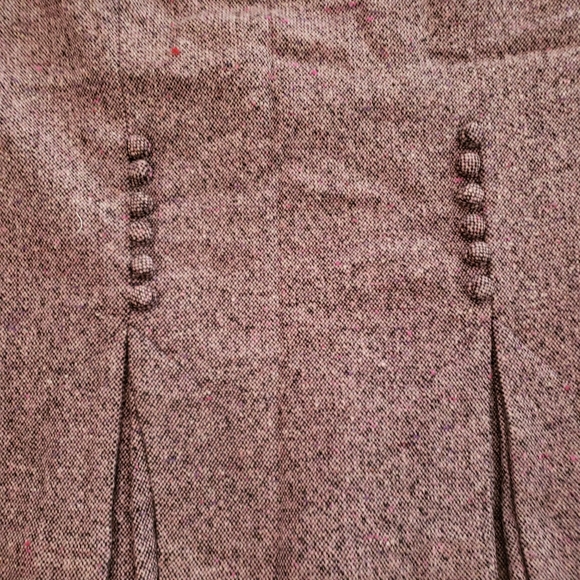 Pleat Pencil Skirt - Picture 4 of 8